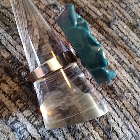 Ring - Picture 2 of 4